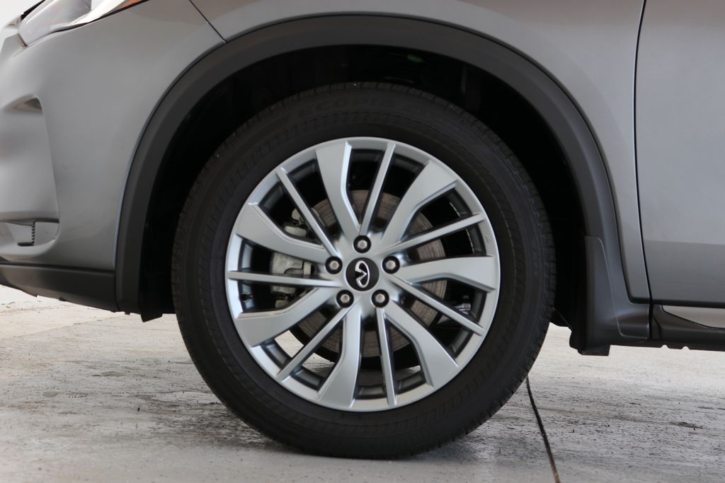 2025 Infiniti QX50 Luxe photo 29