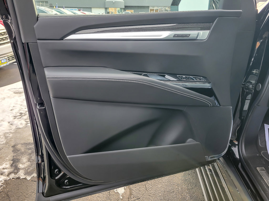 2026 CADILLAC ESCALADE - Image 18