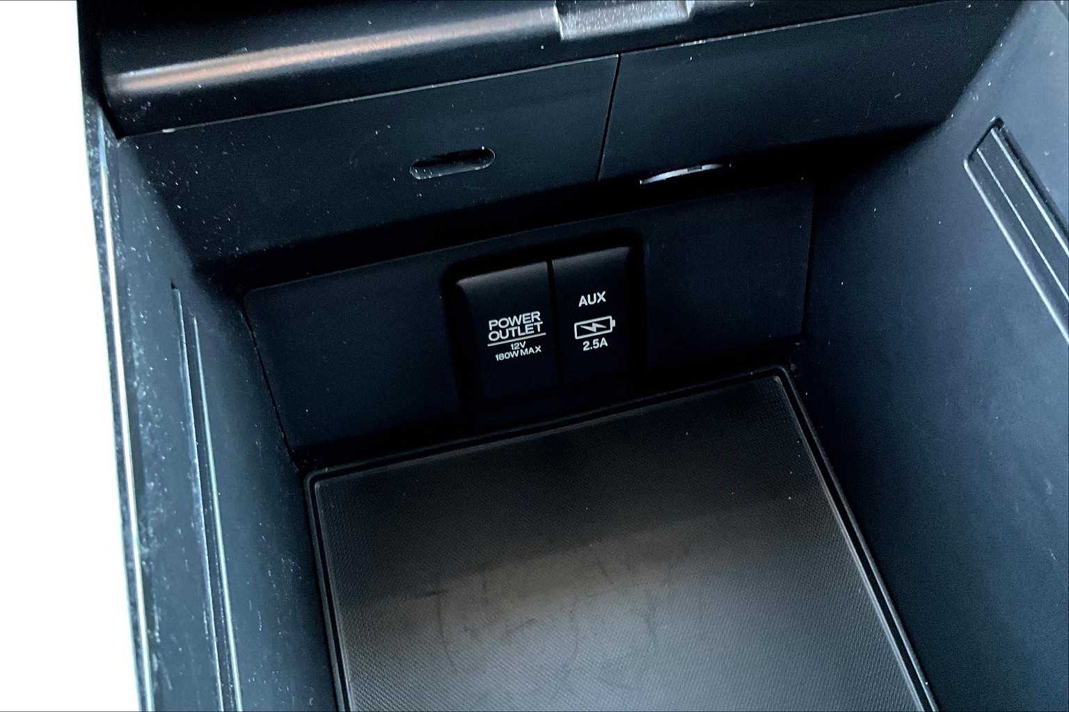 2022 Honda Pilot Elite photo 30
