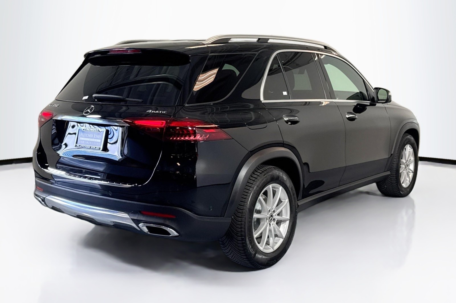 2025 Mercedes Benz GLE 350 4MATIC photo 3