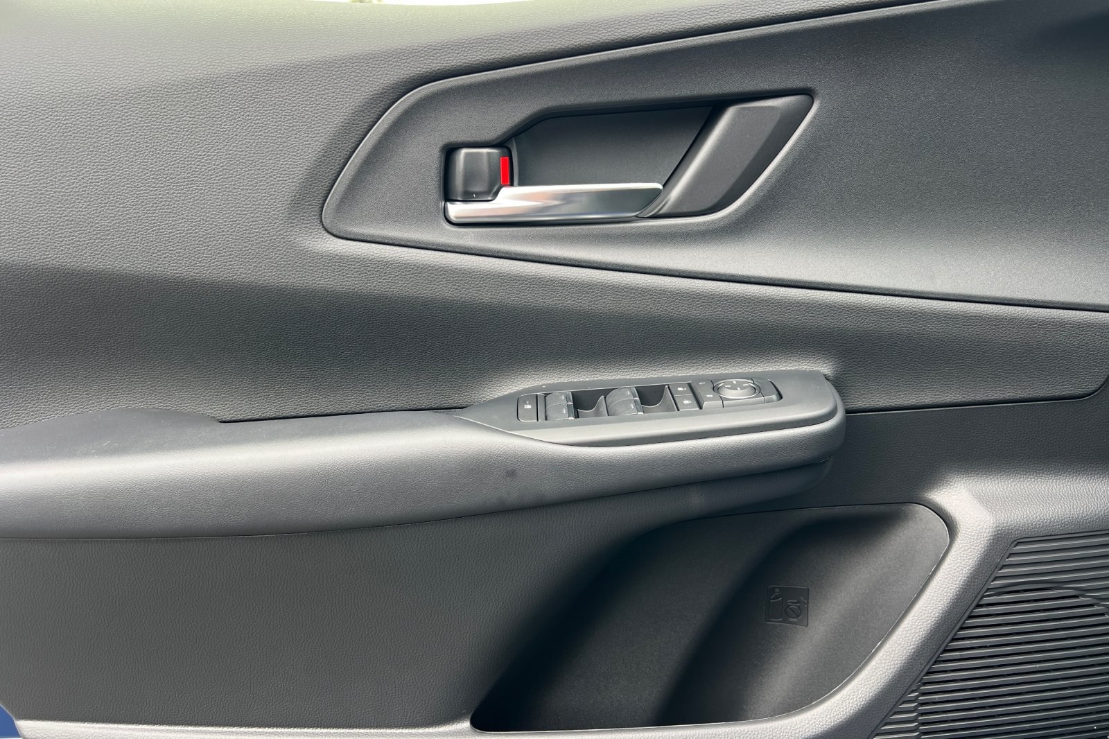 2026 Toyota Prius Prime photo 13