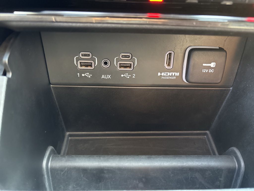 2024 Jeep Cherokee Limited 4xe photo 19