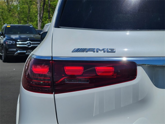 2025 Mercedes Benz GLS 63 AMG 4MATIC photo 8
