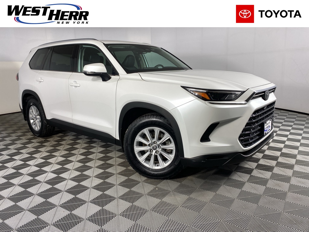 2024 Toyota Grand Highlander XLE's photo