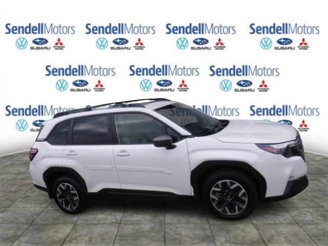 2025 Subaru Forester Premium photo 2