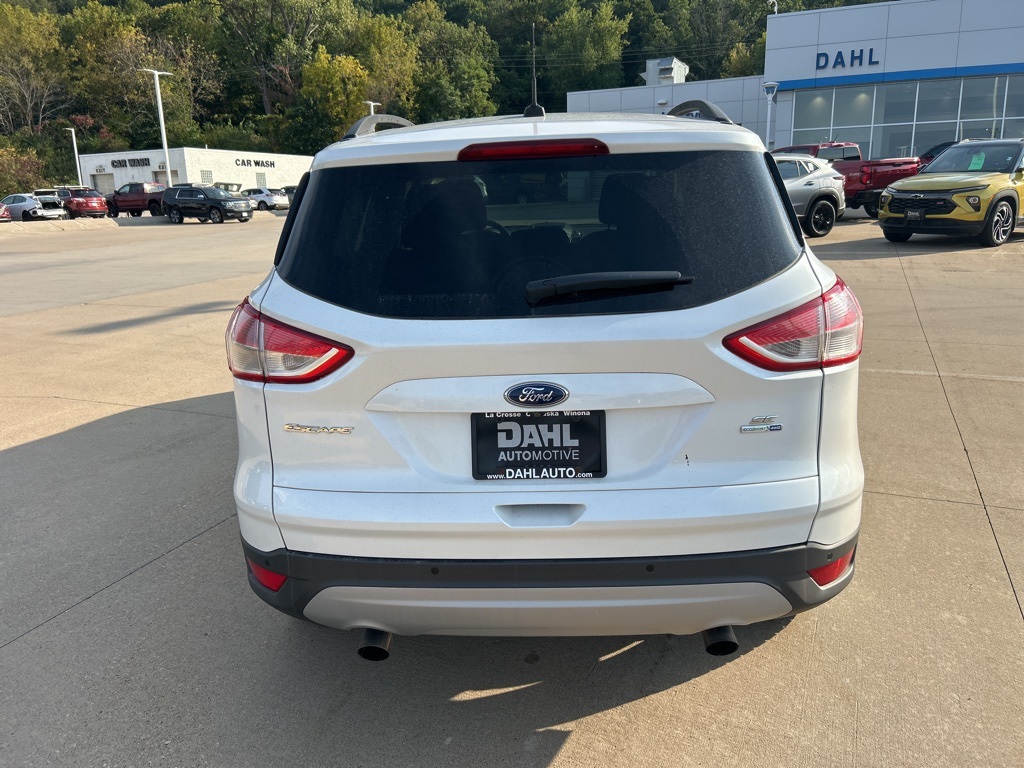 2016 Ford Escape SE photo 5