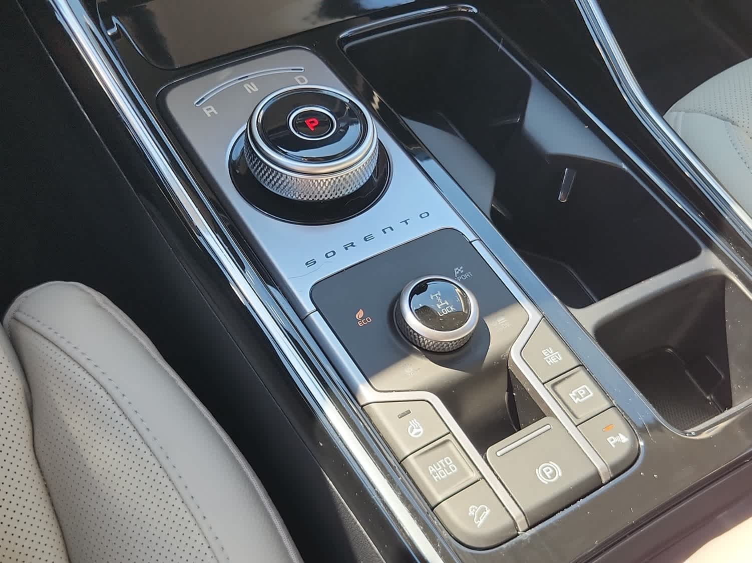 2023 Kia Sorento Plug-In Hybrid SX Prestige photo 12