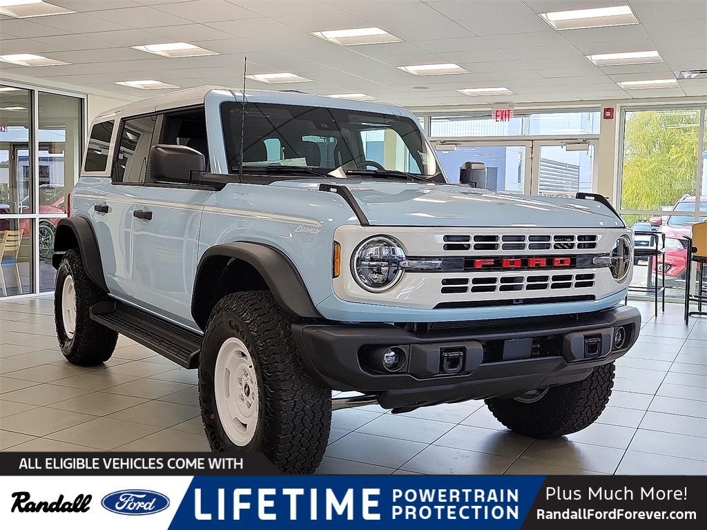 2025 Ford Bronco 4-Door Heritage Editon's photo