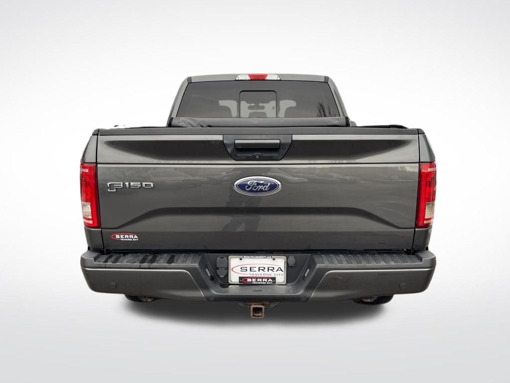 2017 Ford F-150 XLT photo 4