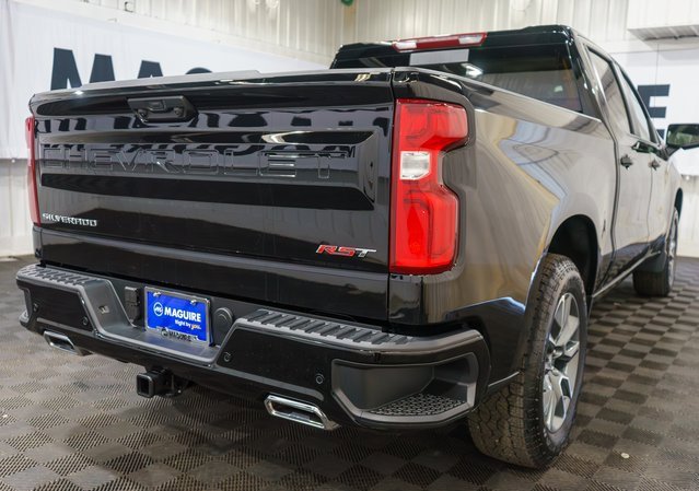 2026 Chevrolet Silverado 1500 RST photo 4