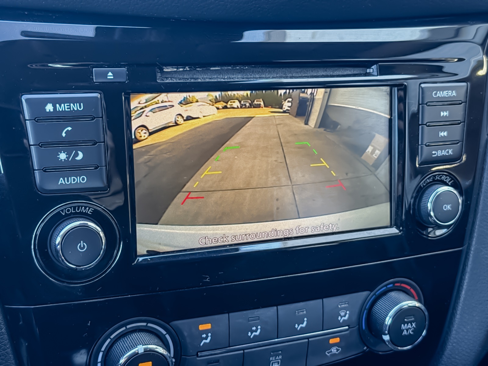2022 Nissan Rogue Sport S photo 18