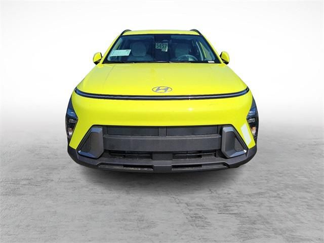 2024 Hyundai Kona SEL photo 2