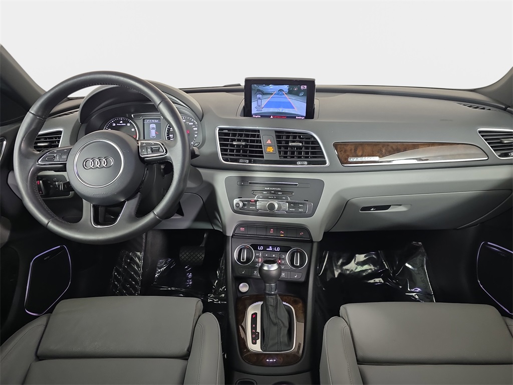 2017 Audi Q3 Prestige photo 6