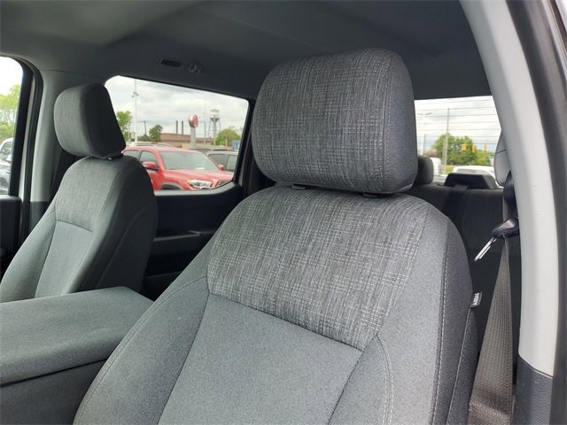 2022 Ford F-150 XLT photo 11