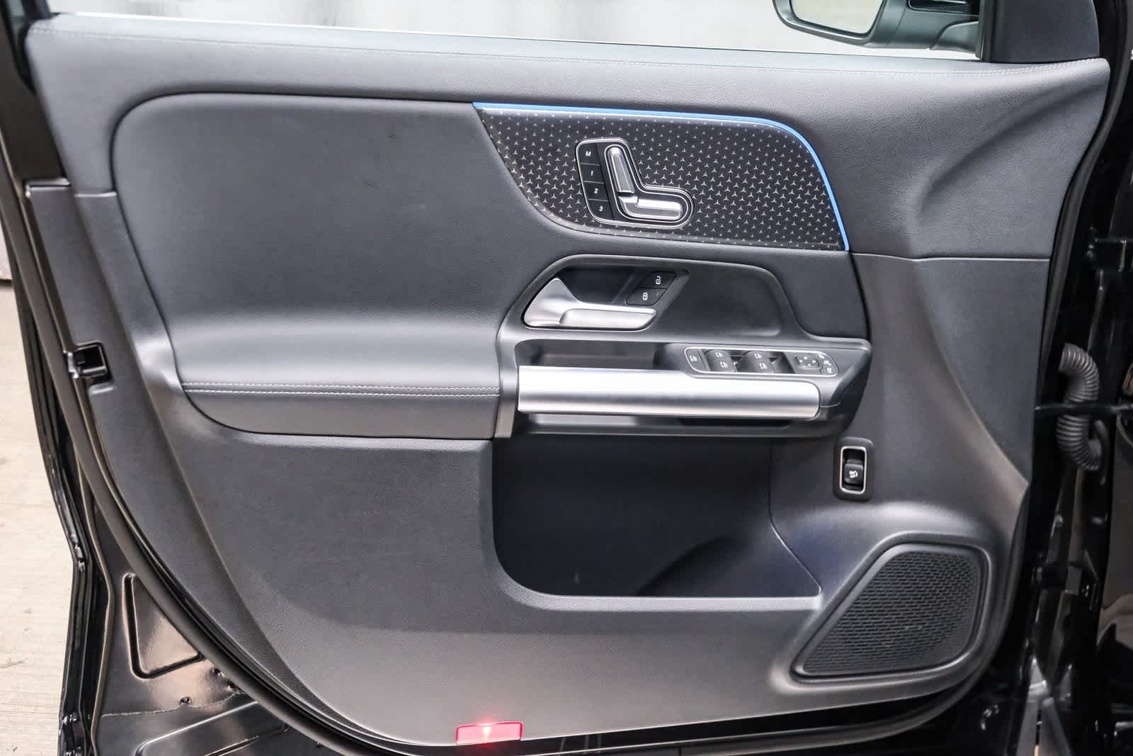 2025 Mercedes Benz GLA 250 photo 21