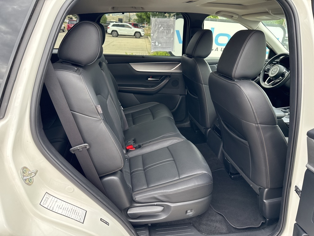 2024 Mazda CX-90 3.3 Turbo Preferred Plus photo 19
