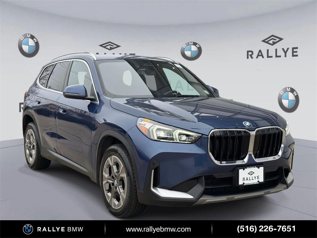 2023 BMW X1 28i's photo