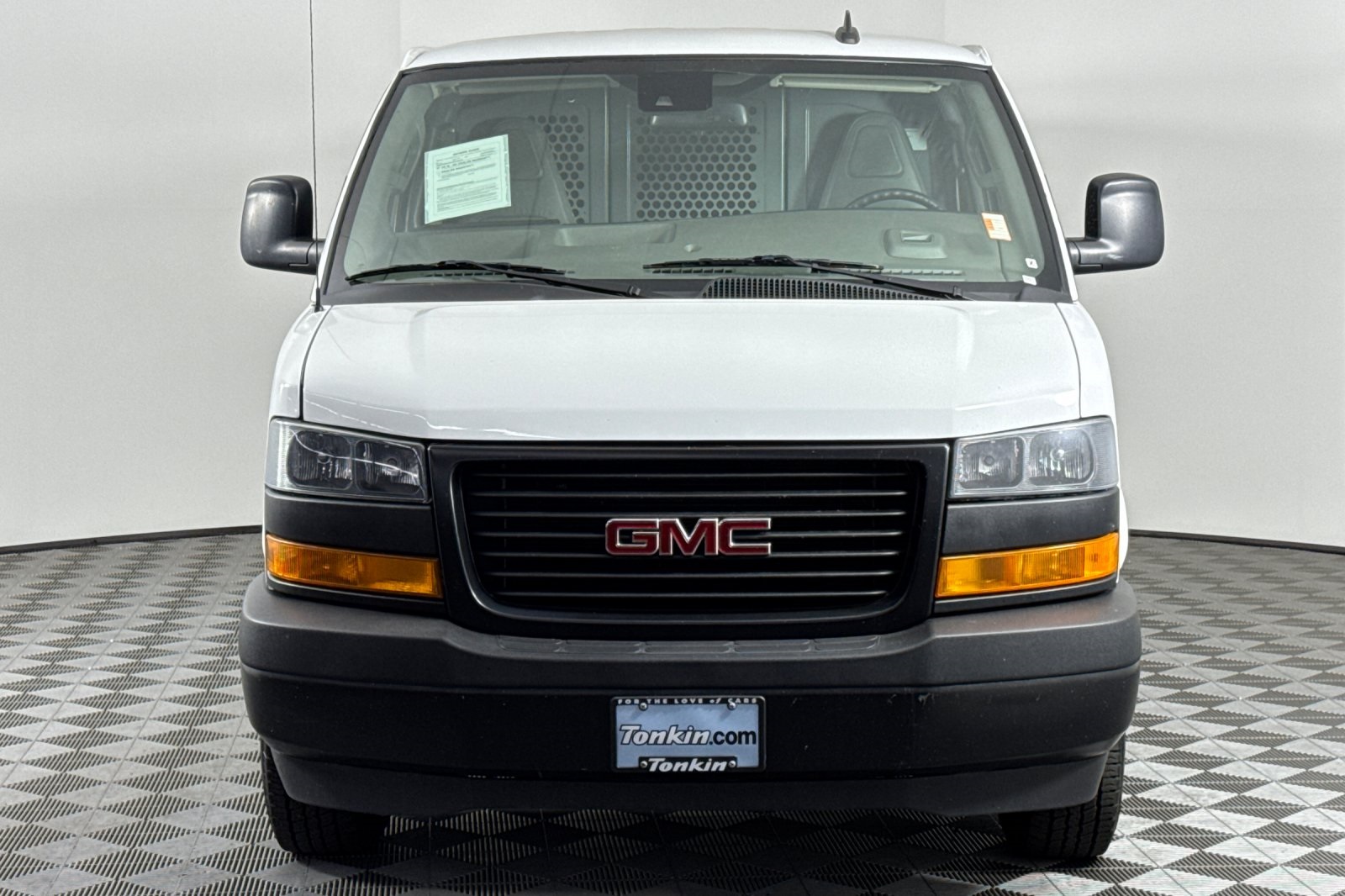 2020 Gmc Savana Cargo 2500 photo 9