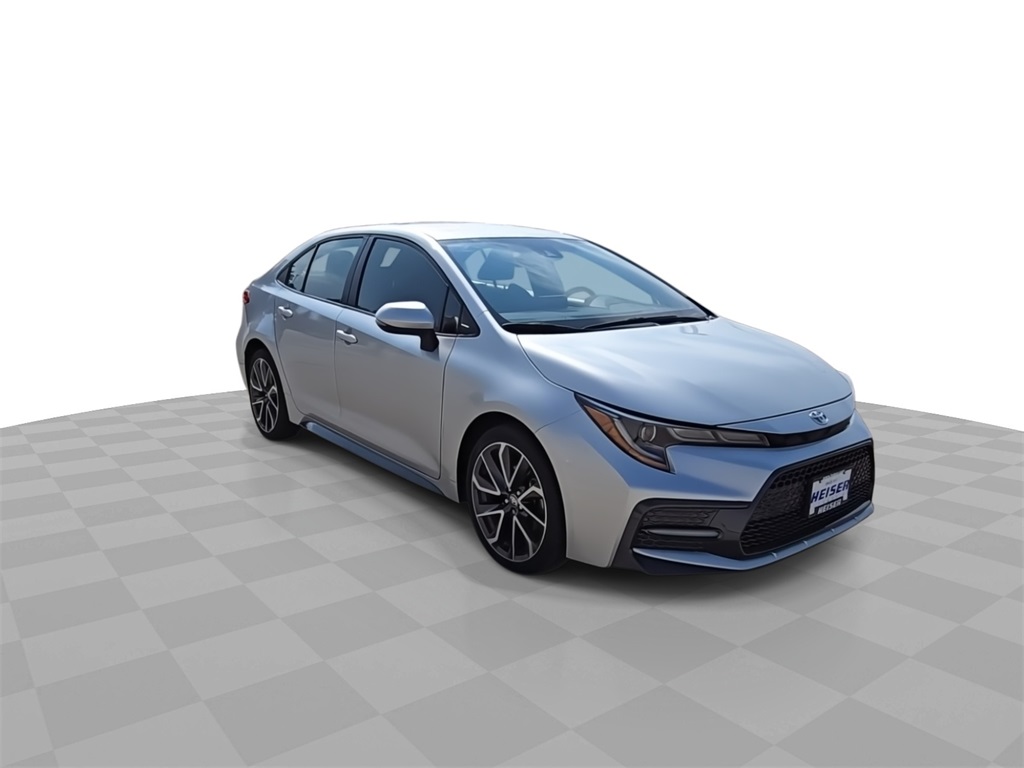 2022 Toyota Corolla SE photo 2
