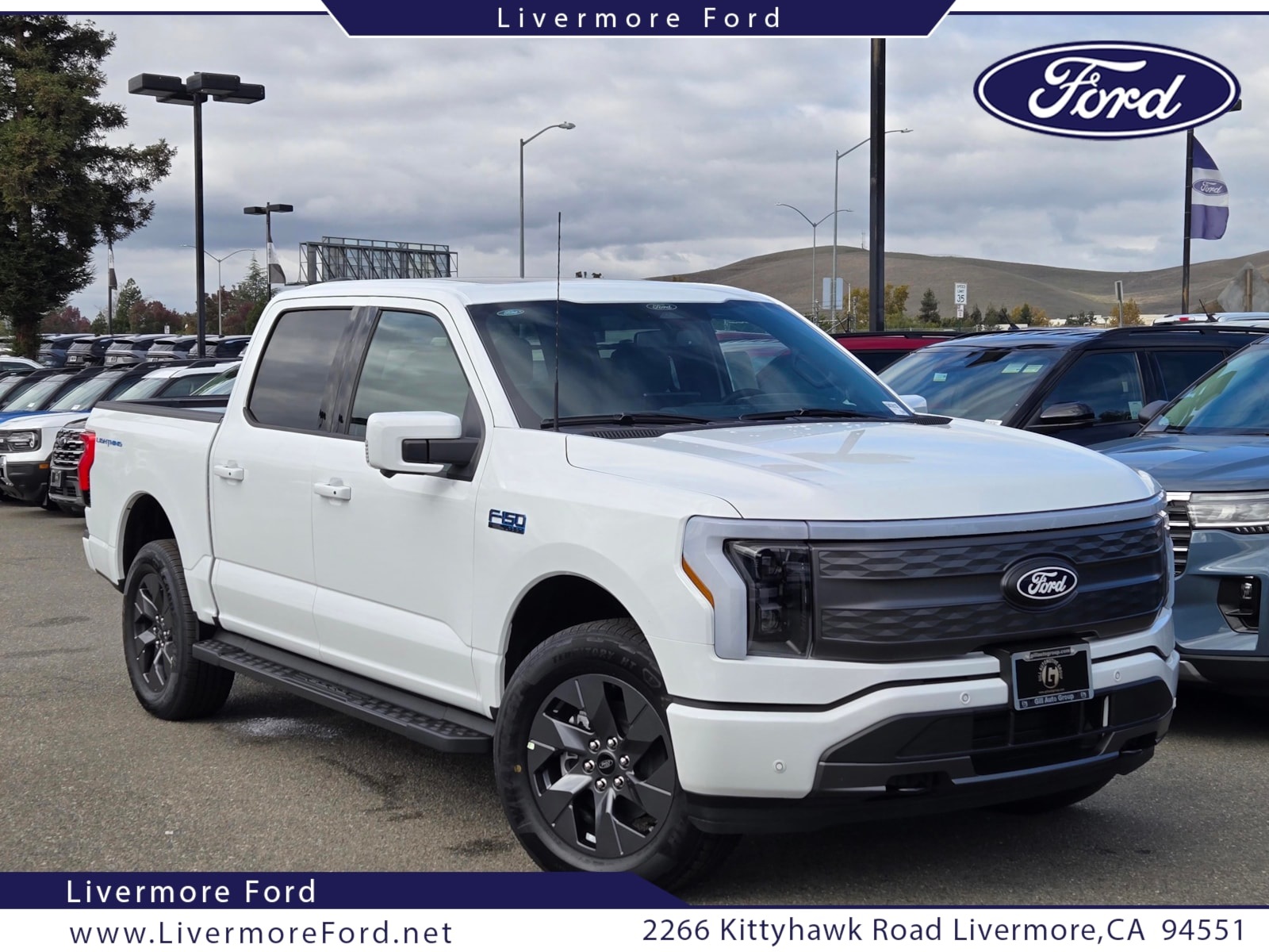 2025 Ford F-150 Lightning Lariat's photo