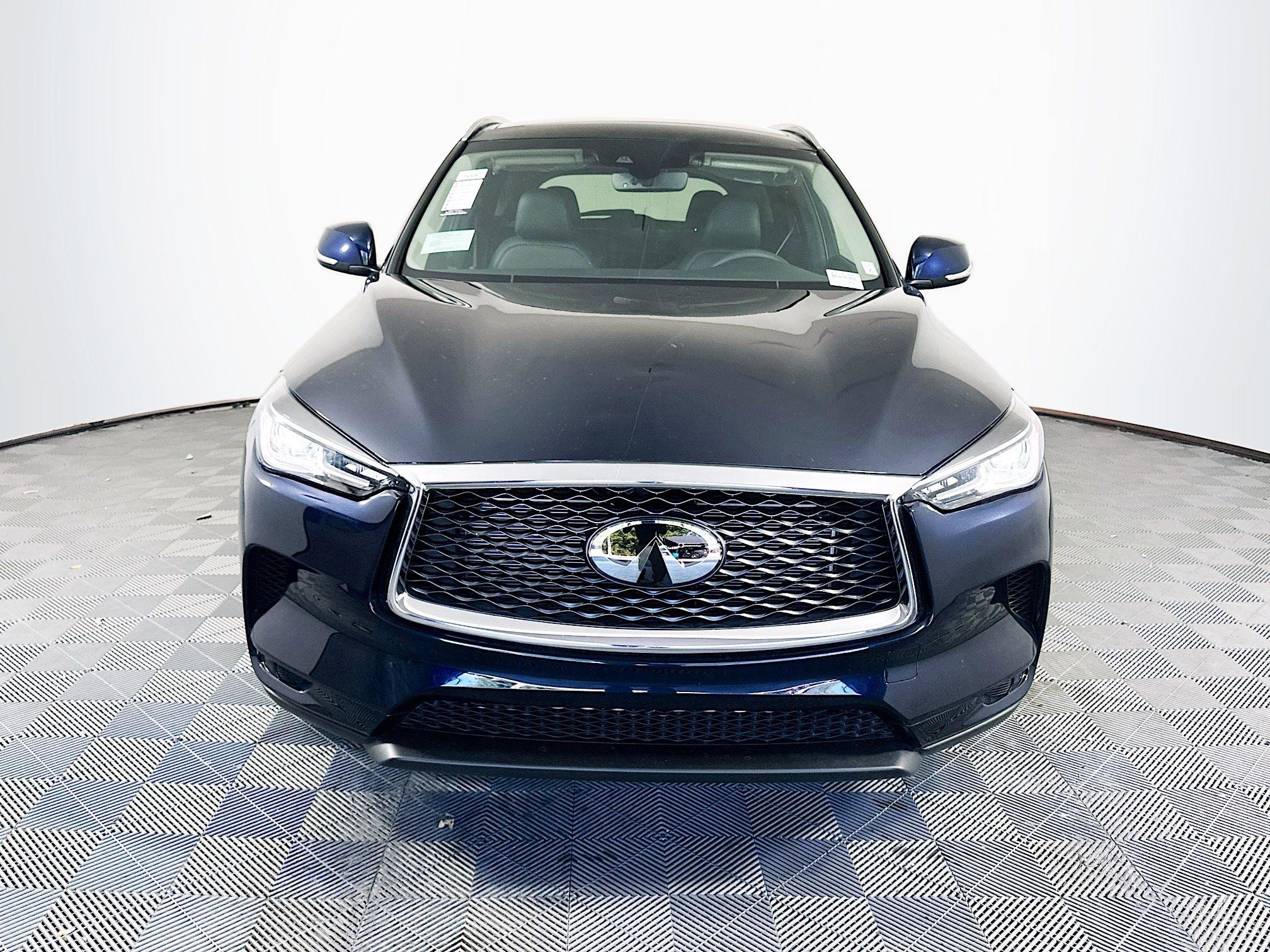 2025 Infiniti QX50 Luxe AWD photo 2