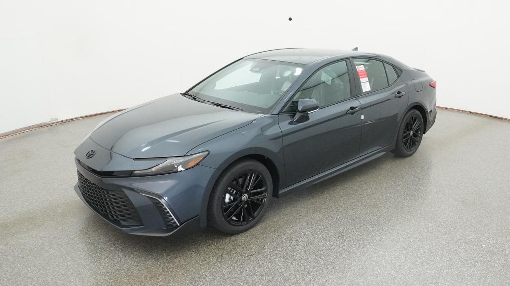 2026 Toyota Camry SE's photo