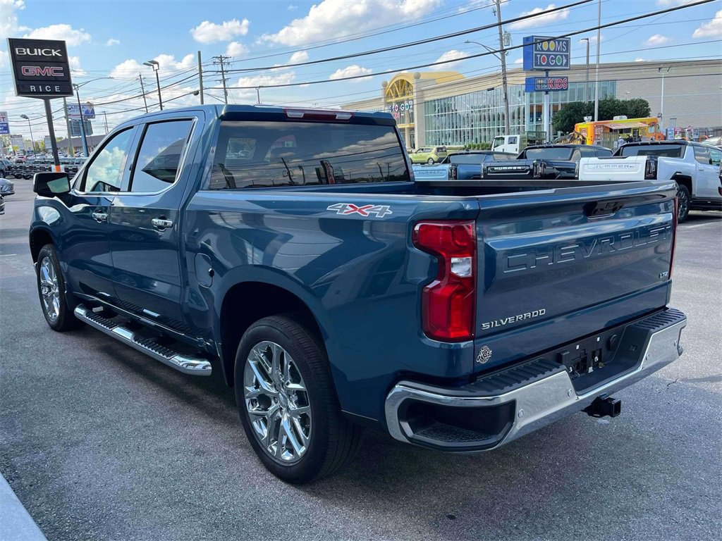 2024 Chevrolet Silverado 1500 LTZ photo 5
