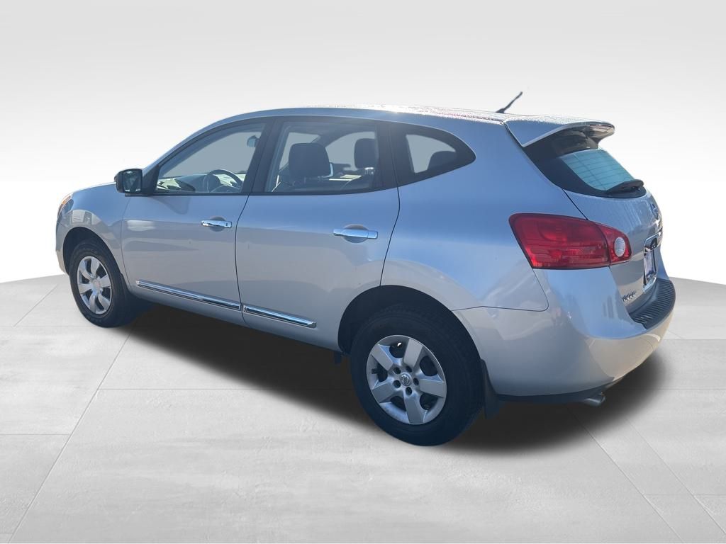2012 Nissan Rogue S photo 3