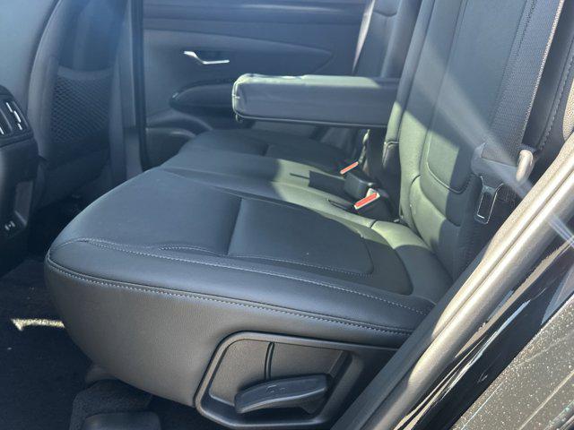 2025 Hyundai Tucson Limited photo 19