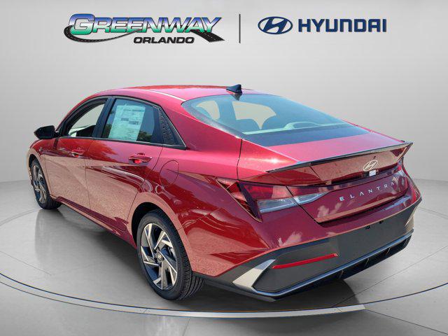 2025 Hyundai Elantra SEL Sport photo 3
