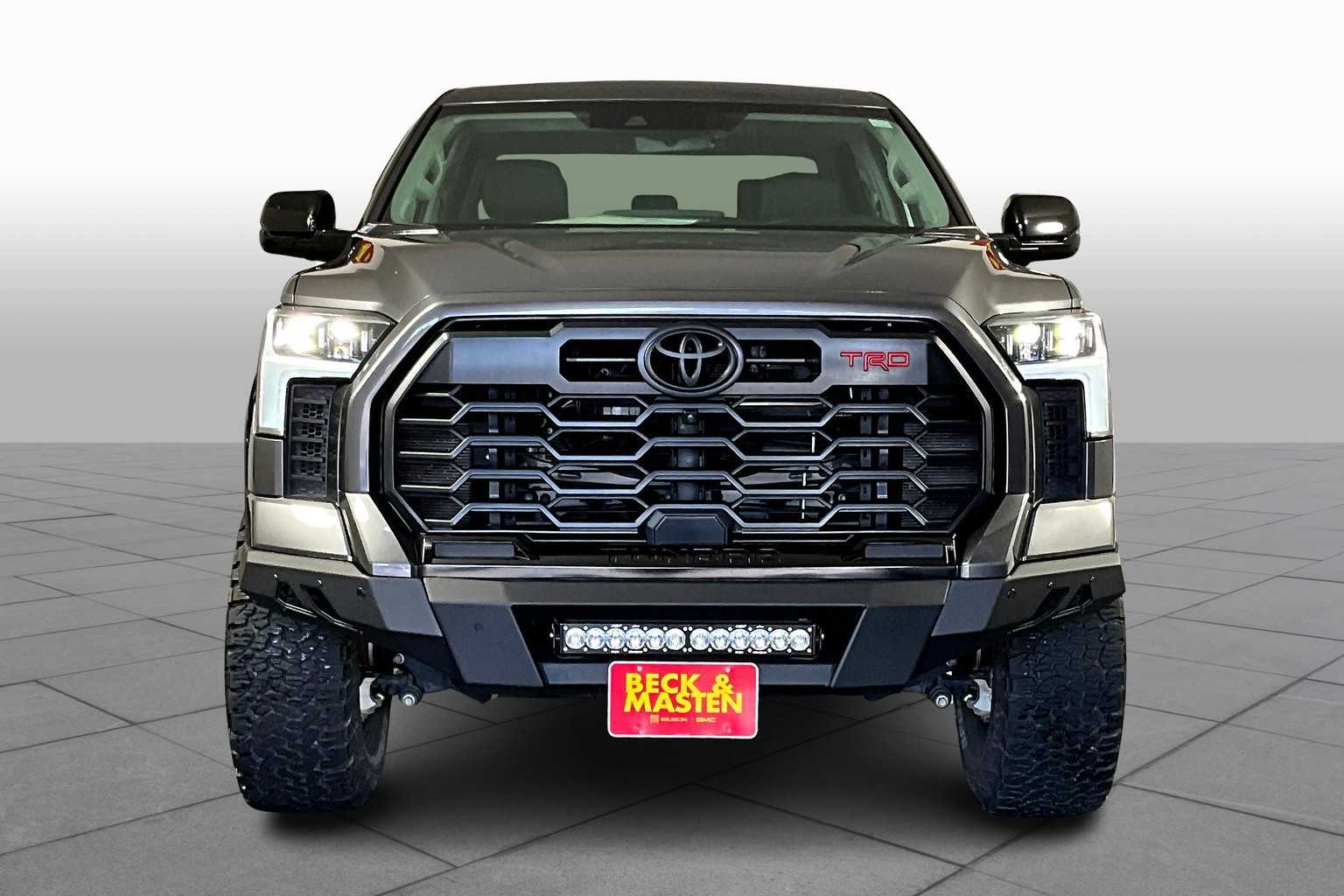 2024 Toyota Tundra Limited photo 3