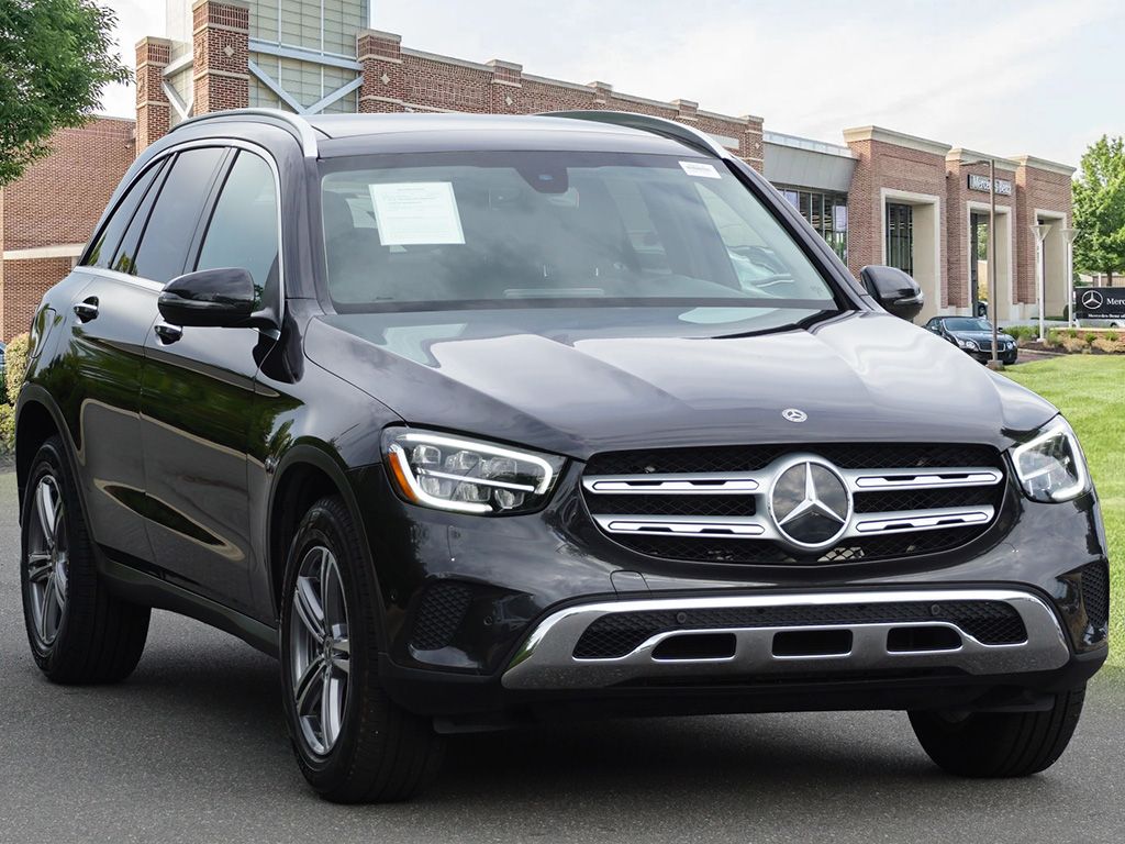 2021 Mercedes Benz GLC 300 photo 3