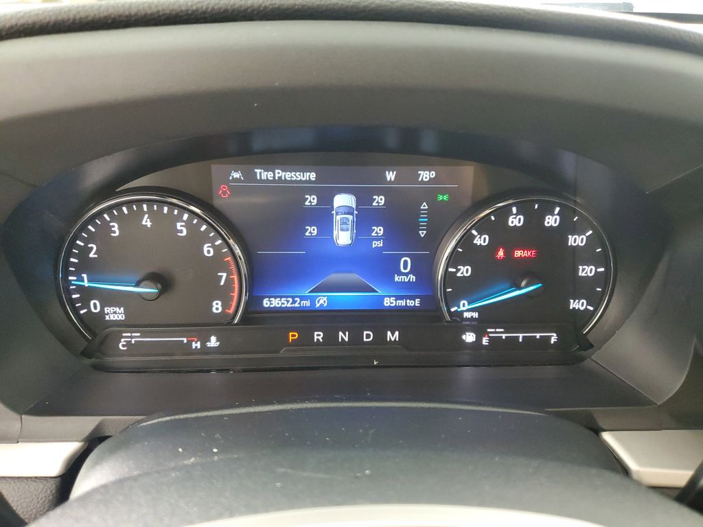 2021 Ford Explorer XLT photo 26