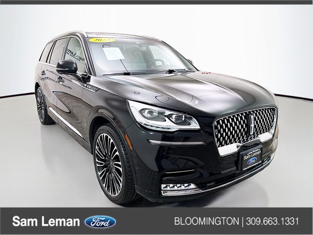 2023 Lincoln Aviator Black Label's photo