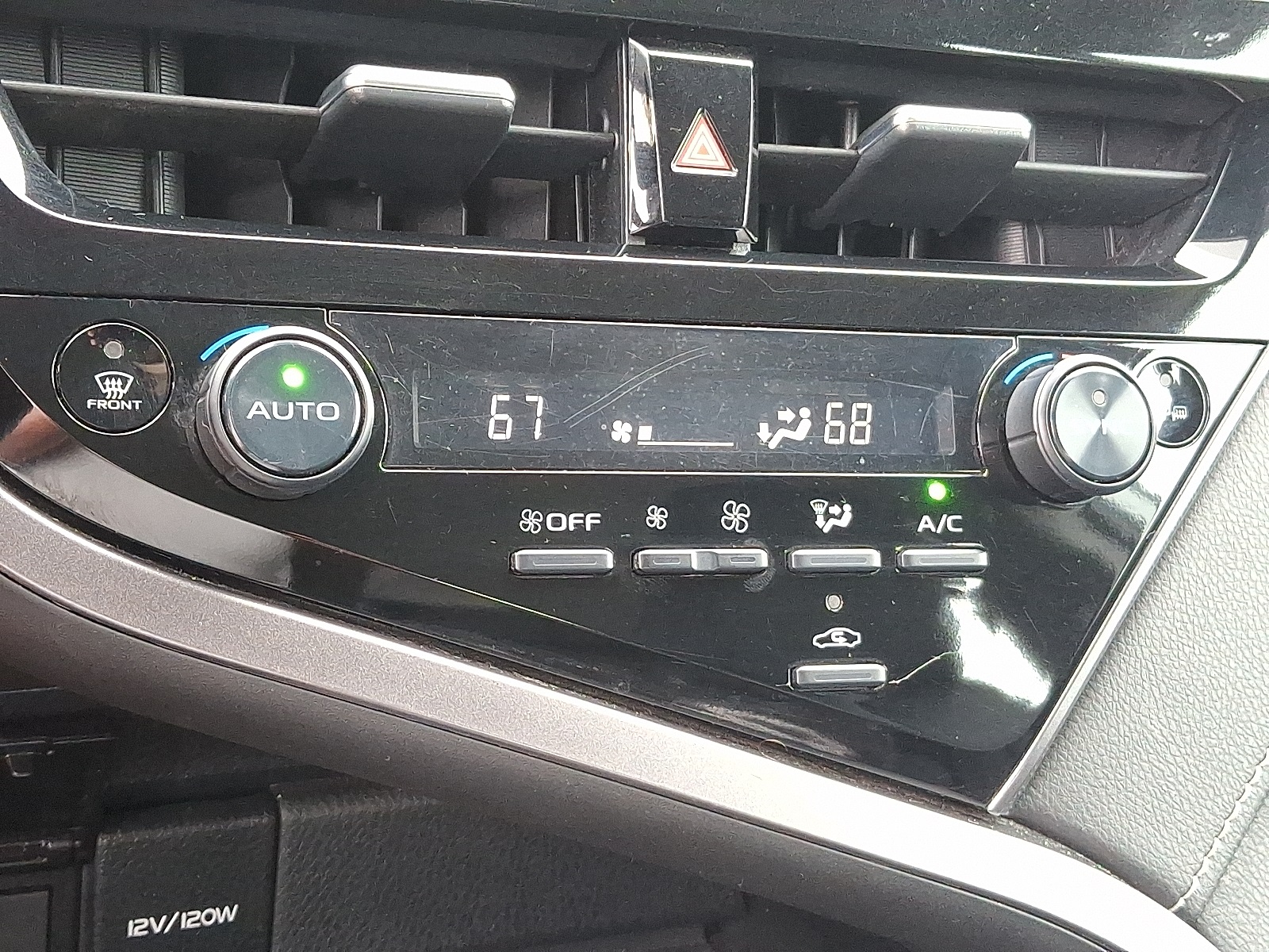 2023 Toyota Camry XSE photo 15