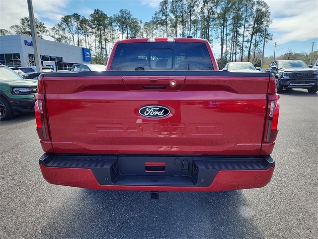 2025 Ford F-150 XLT photo 4