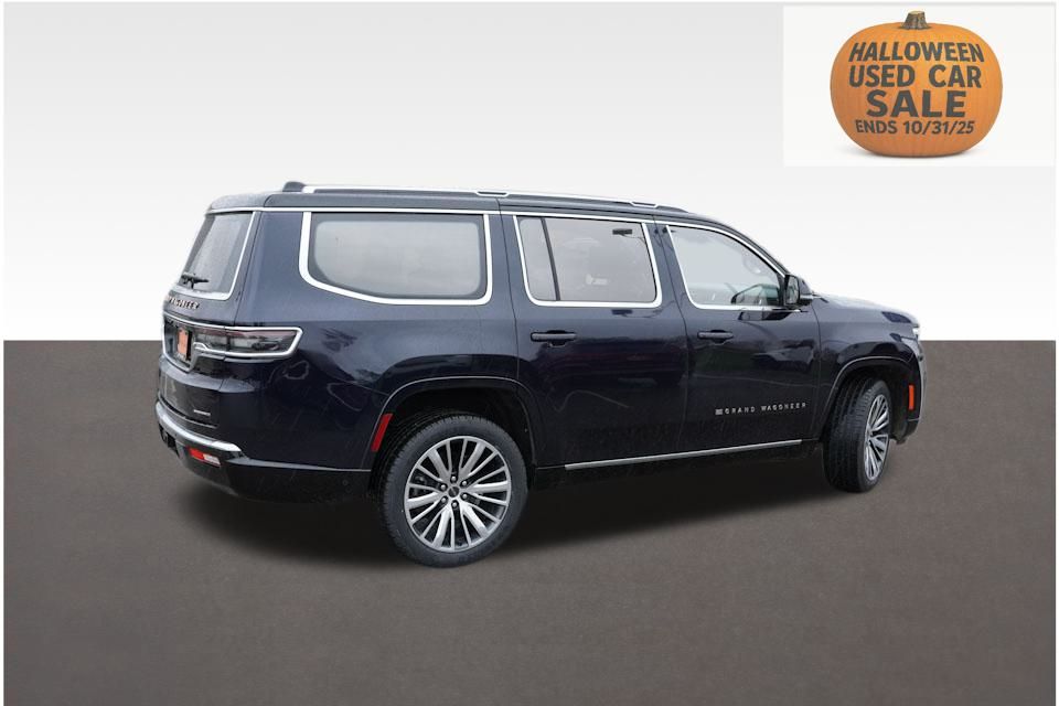 2024 Jeep Grand Wagoneer III photo 3