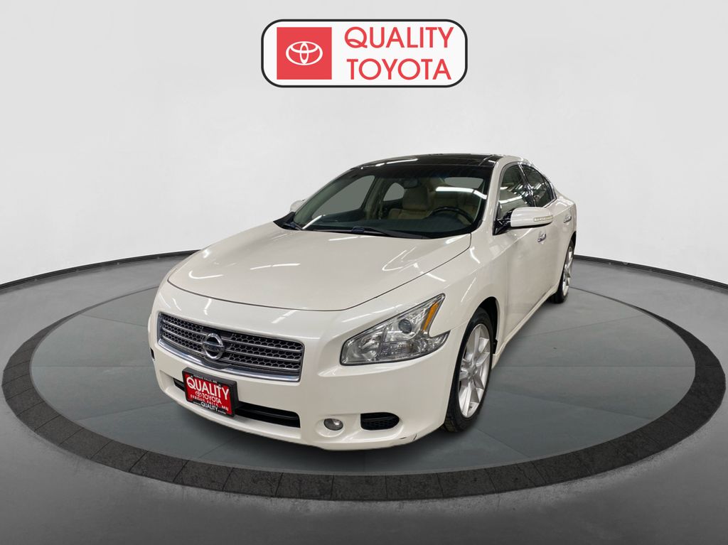 2010 Nissan Maxima