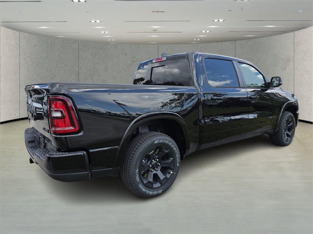 2025 Ram 1500 Big Horn photo 4