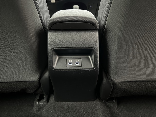 2024 Toyota Corolla LE photo 27