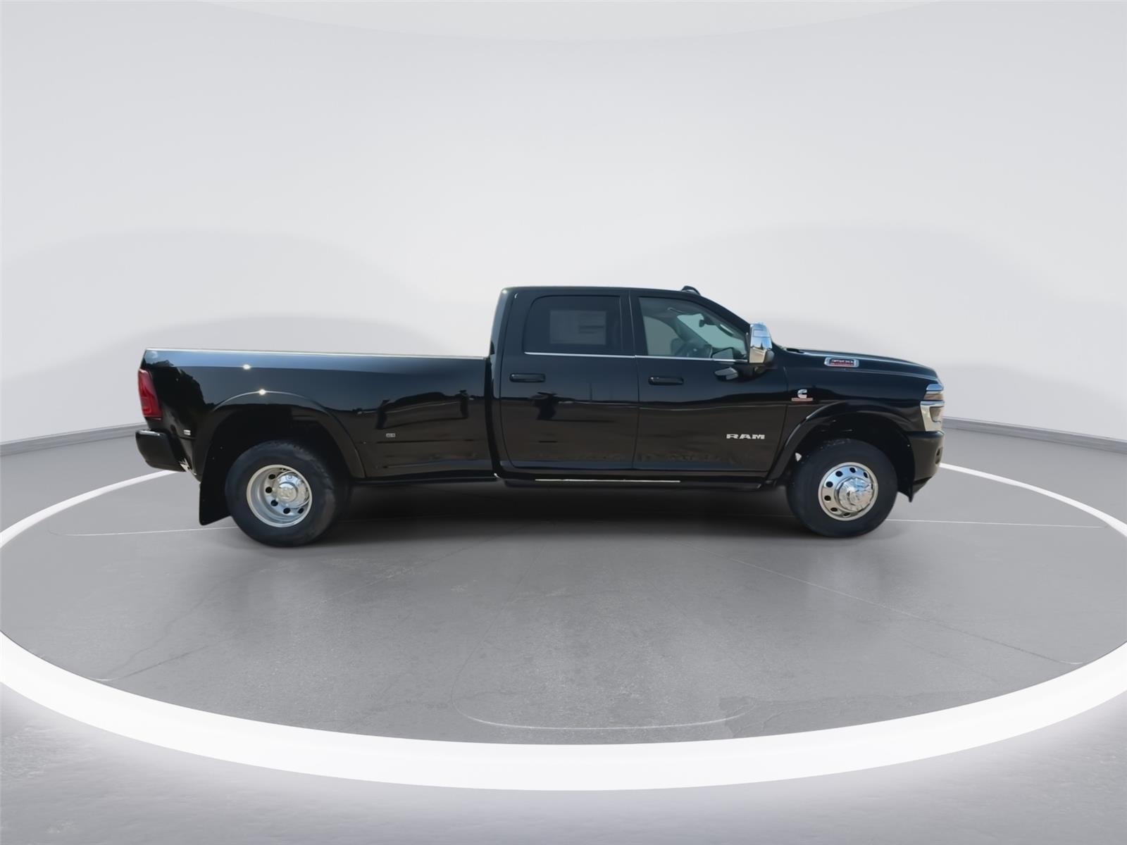 2026 Ram 3500 Limited Longhorn photo 8