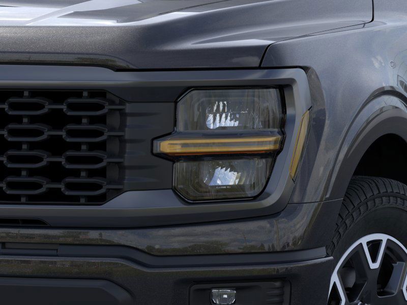 2025 Ford F-150 STX photo 17