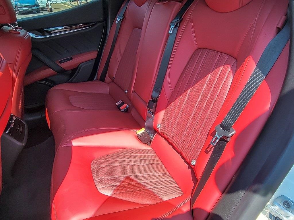 2022 Maserati Ghibli Modena Q4 photo 9