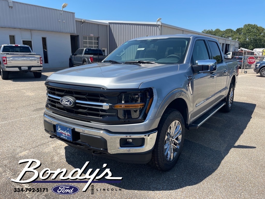 2025 Ford F-150 XLT photo 2