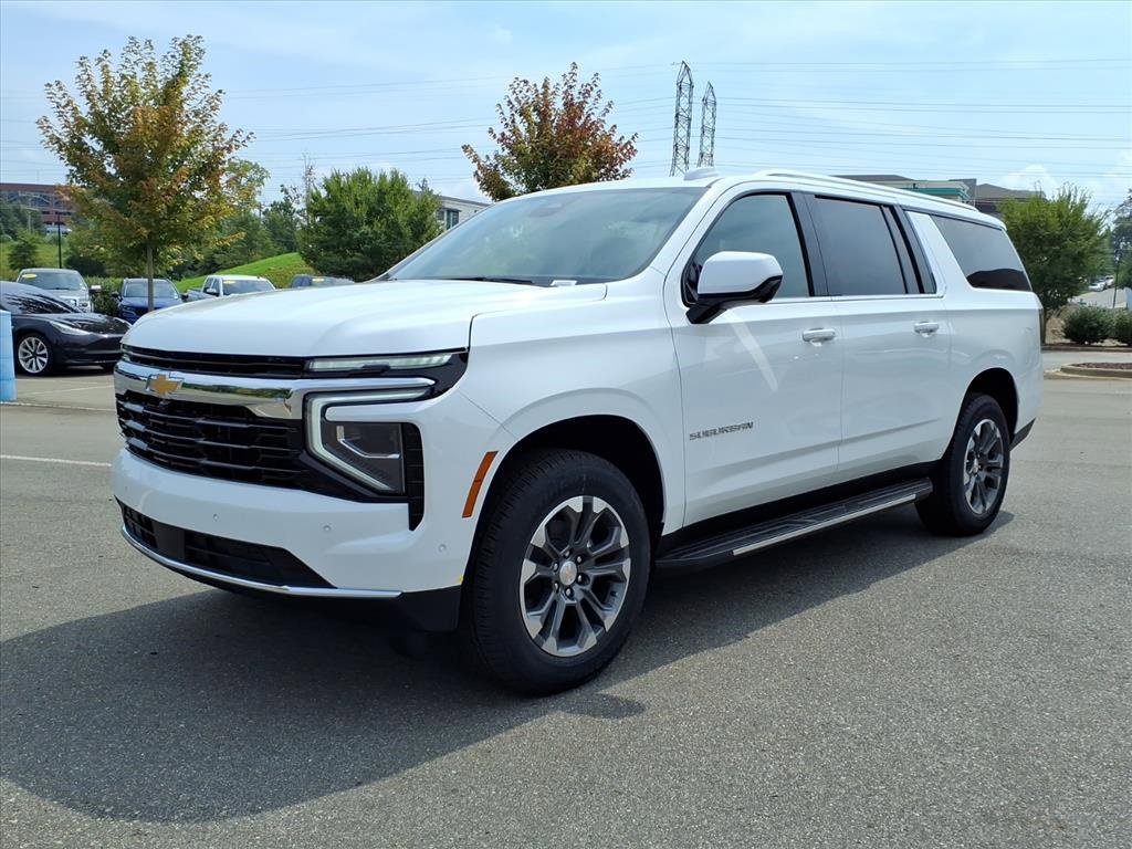 2025 Chevrolet Suburban LS photo 22