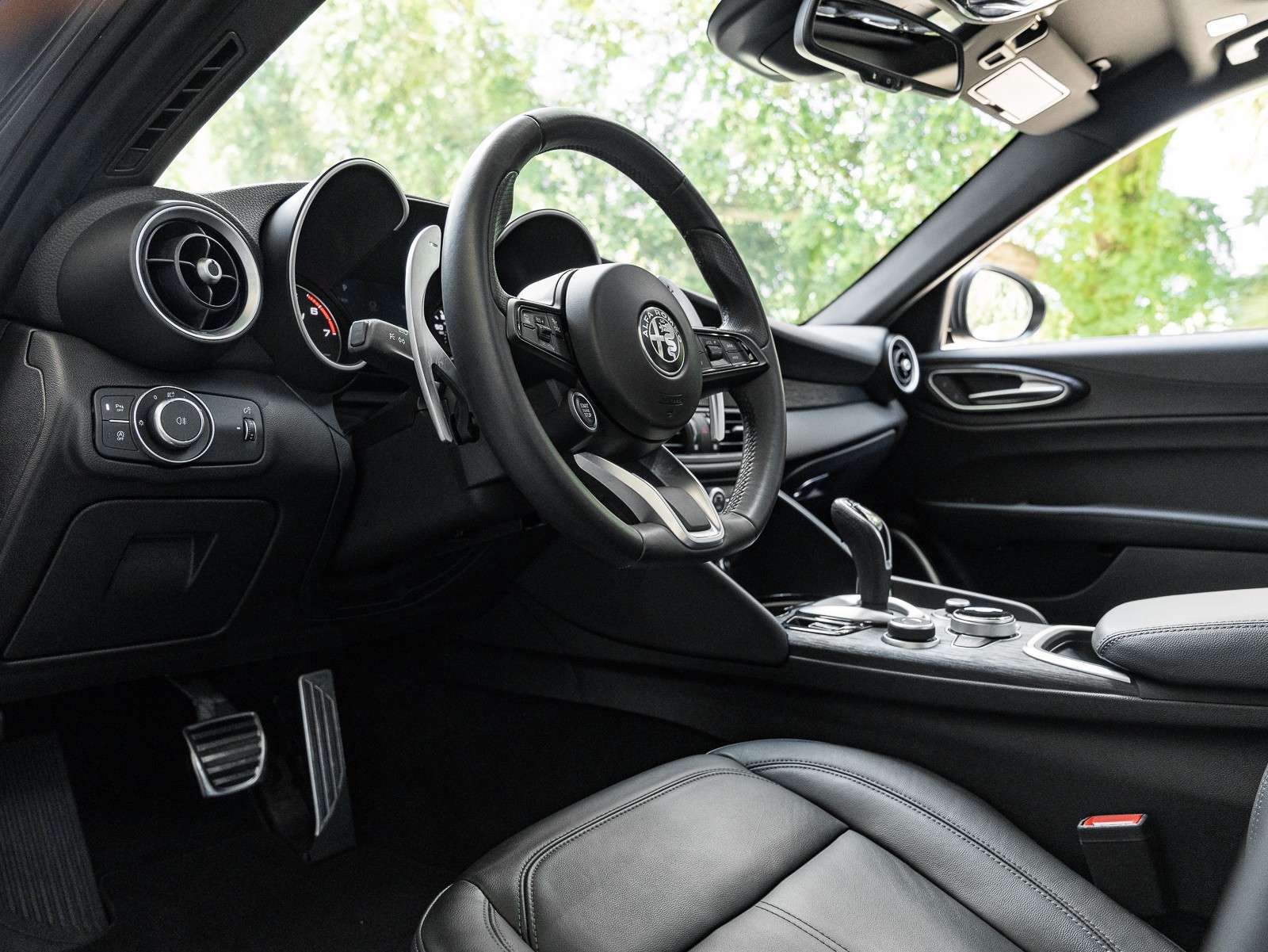 2023 Alfa Romeo Giulia SPRINT photo 6