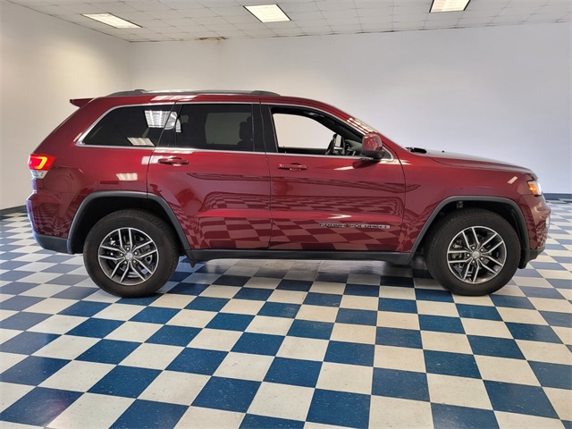 2018 Jeep Grand Cherokee Laredo photo 12