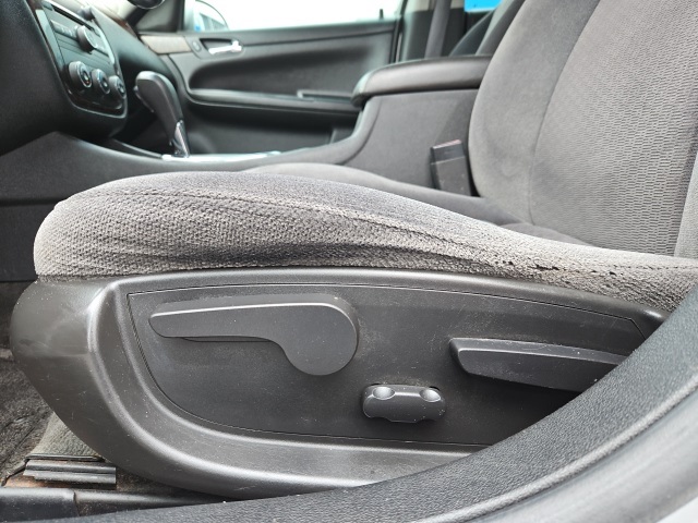 2013 Chevrolet Impala LS Fleet photo 25