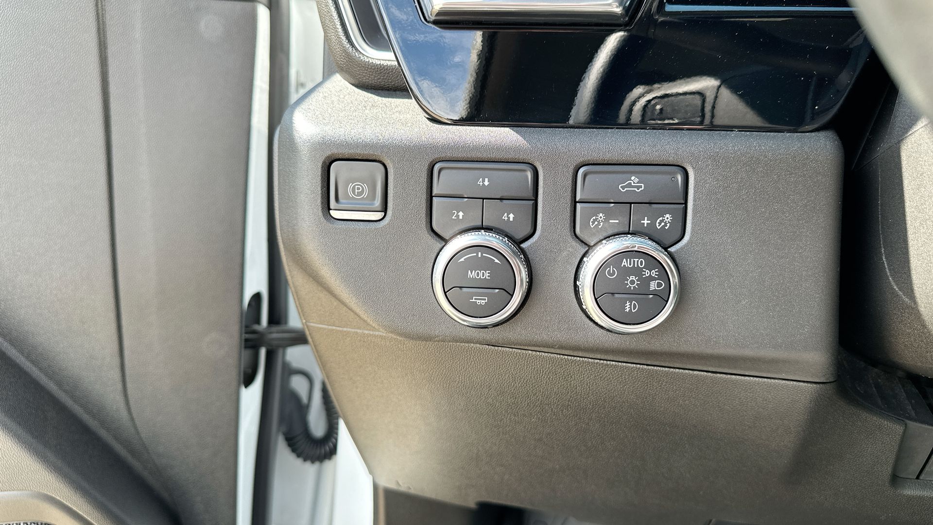 2024 Gmc Sierra 2500 HD SLE photo 16
