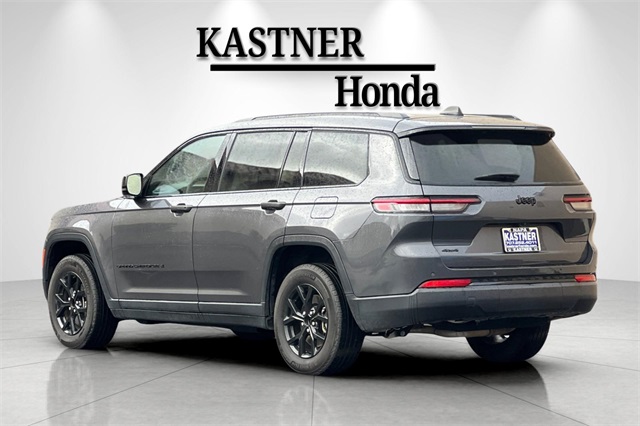 2024 Jeep Grand Cherokee Altitude photo 4